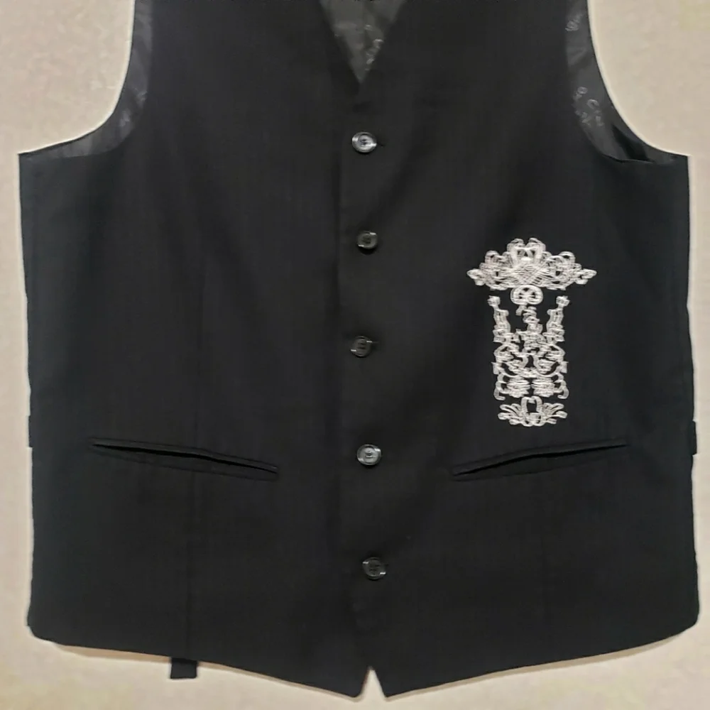 Meztizos Black Vest with White Embroidery..size:S